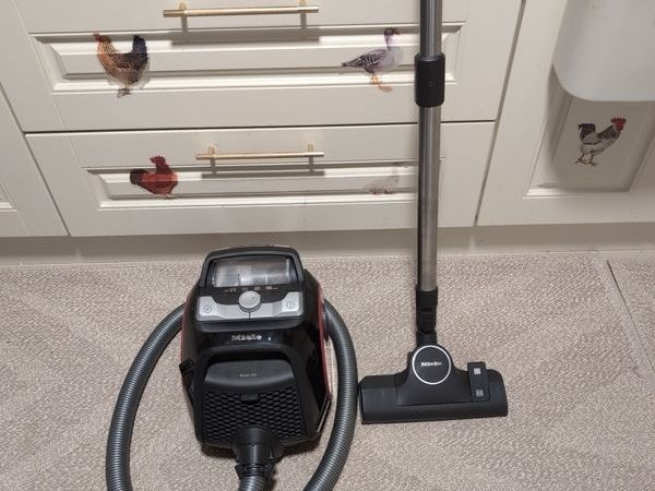 Hoover - Main image