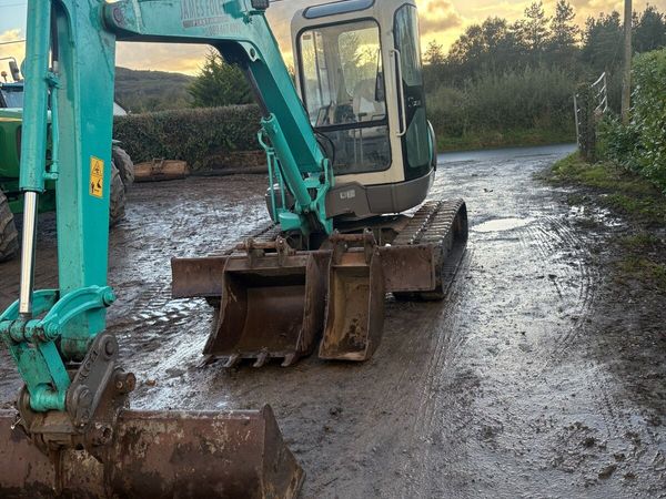Komatsu PC40R - Main image