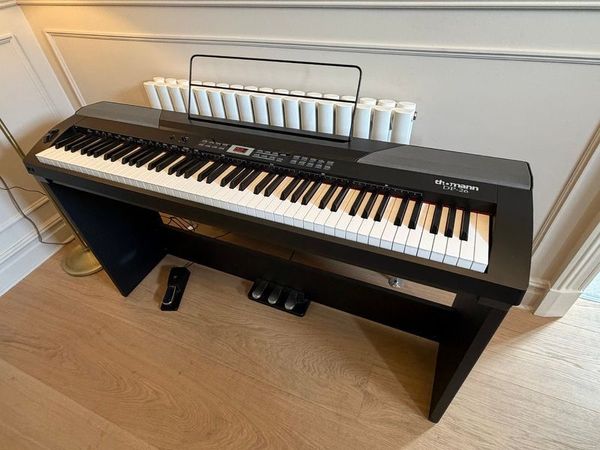 Thomann digital piano, stand and stool. Excellent condition - Main image