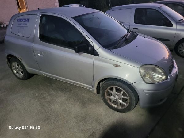 Toyota Yaris Van 2006 - Main image