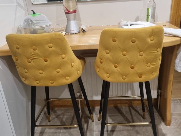 Two breakfast stools - Main image