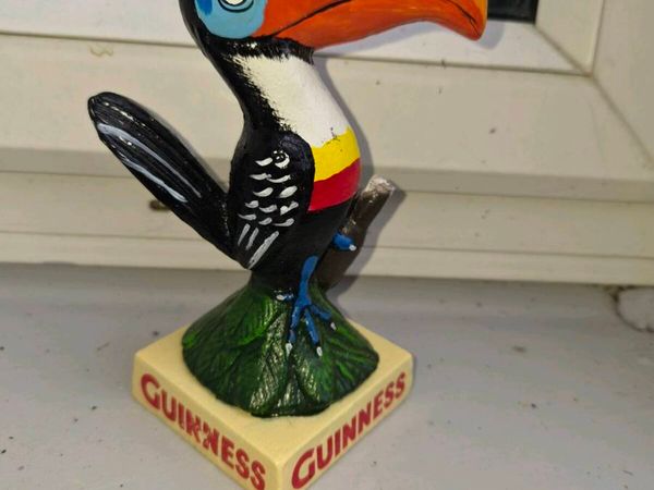 Guinness cast iron  toucan - Main image