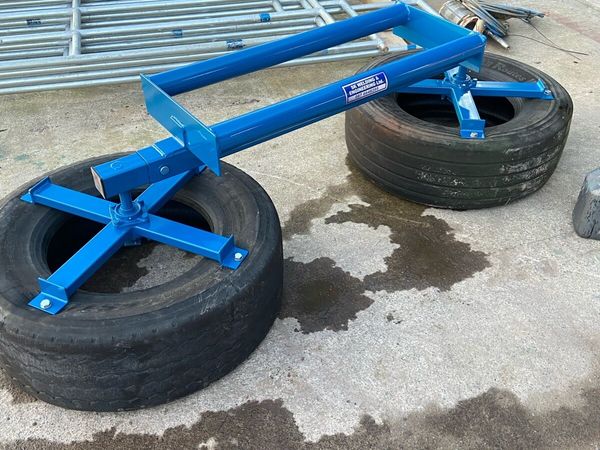 Silage pushers - Main image