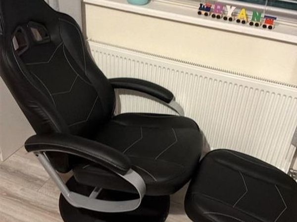 gaming chair - Main image