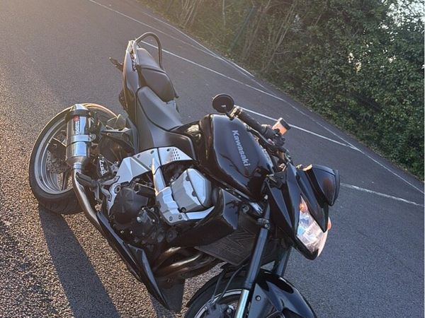 *2007 Kawasaki z750* - Main image