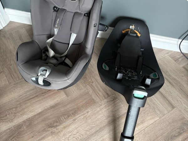 Cybex car seat - Main image
