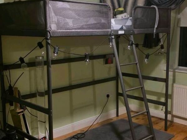 Loft bed - Main image