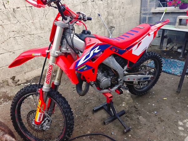 2003 HONDA CR125R + 2000 YAMAHA YZ80 - Main image