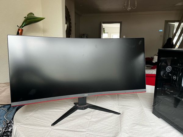 Pc and 4k Monitor for sale - Main image
