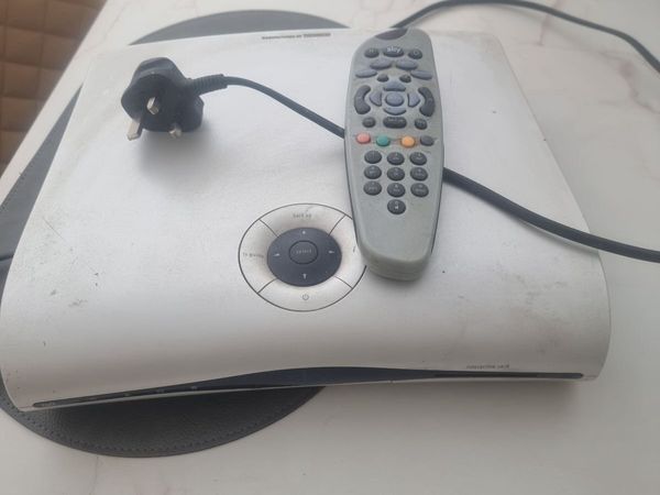 Sky box DV3 - Main image