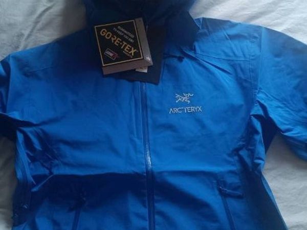 Arc'teryx Gore-Tex Jacket Blue - Main image