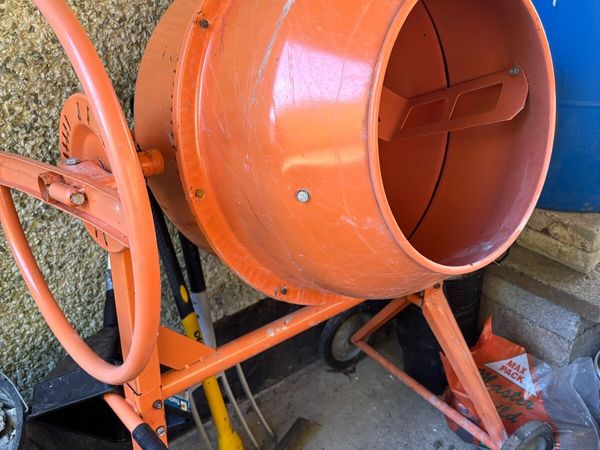 140L Cement Mixer - Main image