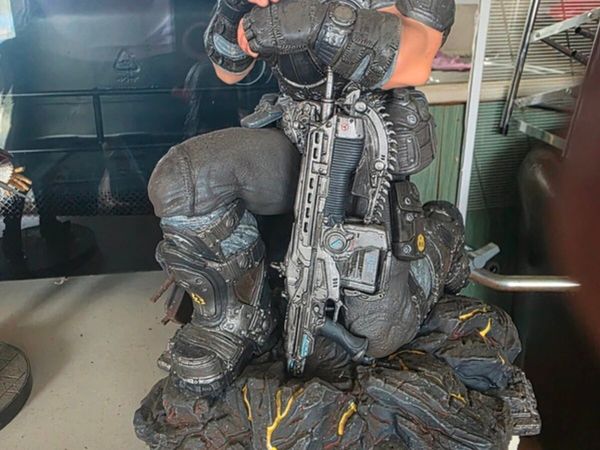 Gaming Collection – Collector’s Editions, Statues, - Main image