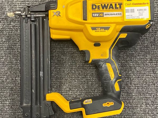 Dewalt DCN680N 18v Xr Nailer Bare - Main image