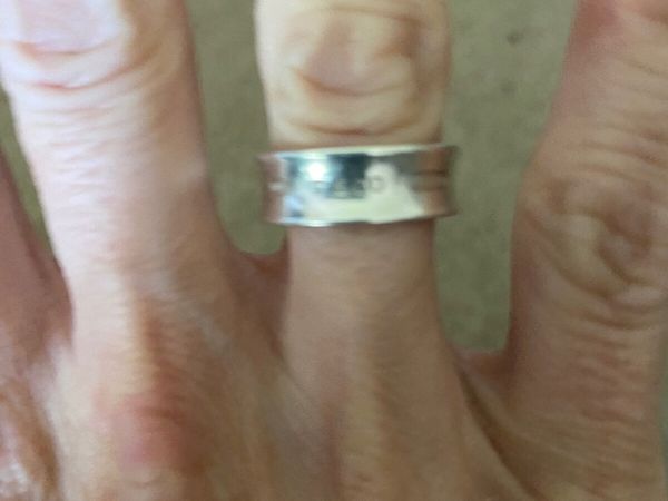 Authentic Tiffany & Co. 1837 Concave Silver Band R - Main image