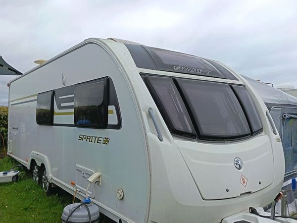 Swift Sprite Quattro 6 Berth Caravan 2016 - Main image