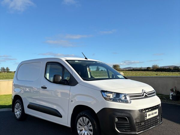 2022 Citroen Berlingo - Main image