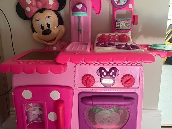 Minnie Mouse Kitchen - Main image