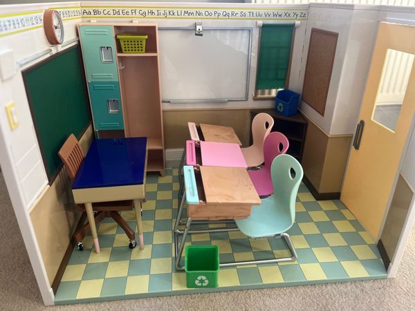 Our Generation school and accessories - Main image