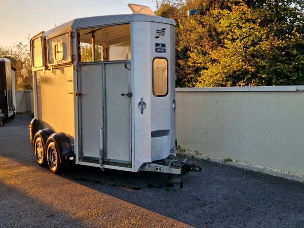 IFOR WILLIAMS 506 HORSEBOX - Main image