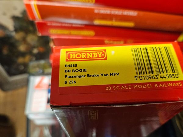 Hornby OO Gauge Brake Van - Main image