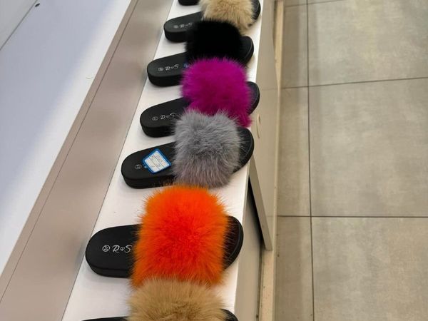 Fluffy fur slippers sizes 37-41 sizes 4-8 - Main image