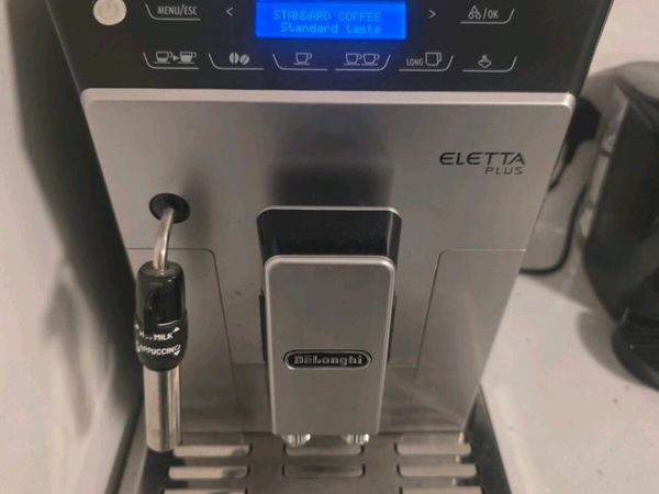 De'Longhi Eletta Plus Bean-to-Cup Coffee Machine - Main image