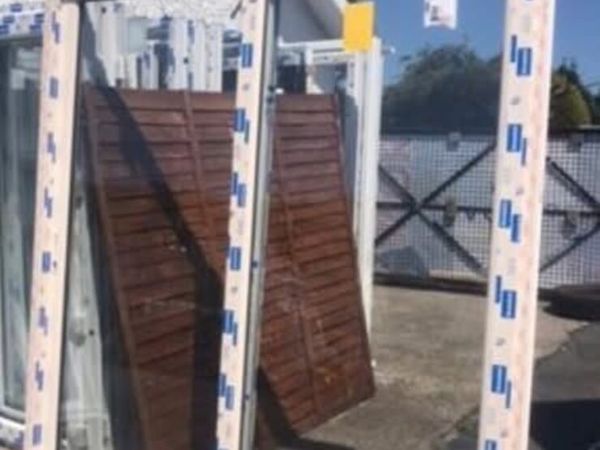 PVC door - Main image