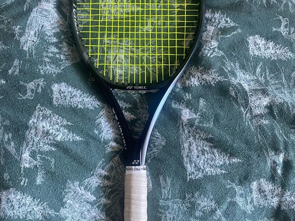 Yonex Ezone 98 2022 Midnight Black Edition Grip 3 - Main image