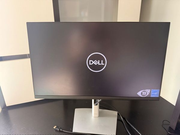 2x Dell P2422H 24" Full HD IPS Monitors – €70 each - Main image