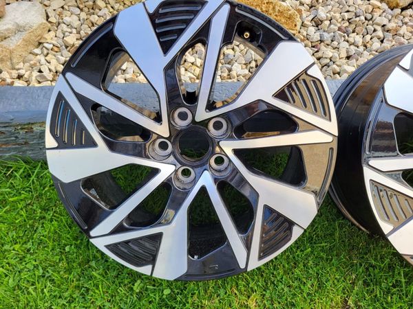 Alloy Wheels - Main image