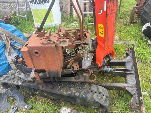 Kubota U17-3 fire damage - Main image