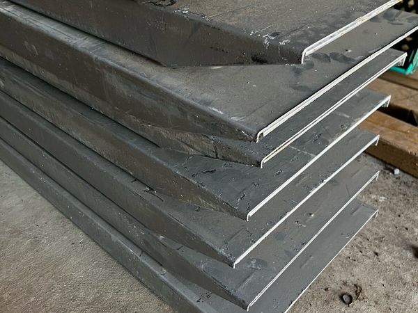 Brand New Unused Heavy Duty 8 foot Trailer Ramps - Main image