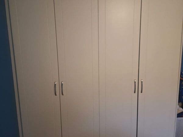 Full height wardrobes BARGAIN - Main image