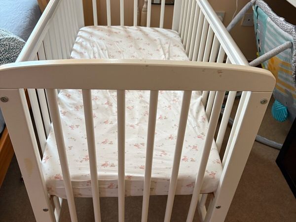 Baby cot - Main image