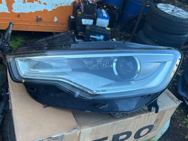 Audi A6 C7 Left Xenon Headlight – Genuine Hella - Main image