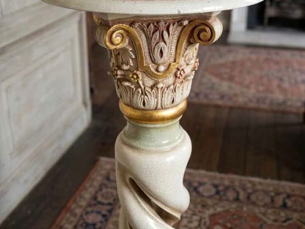 French pedestal - Main image