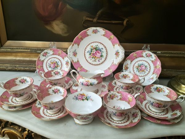 Vintage teasets - Main image
