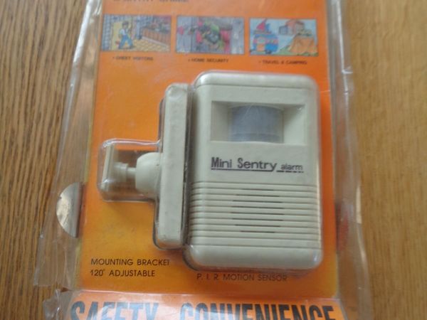Portable Infrared Intrusion Alarm & Entry Chime - Main image