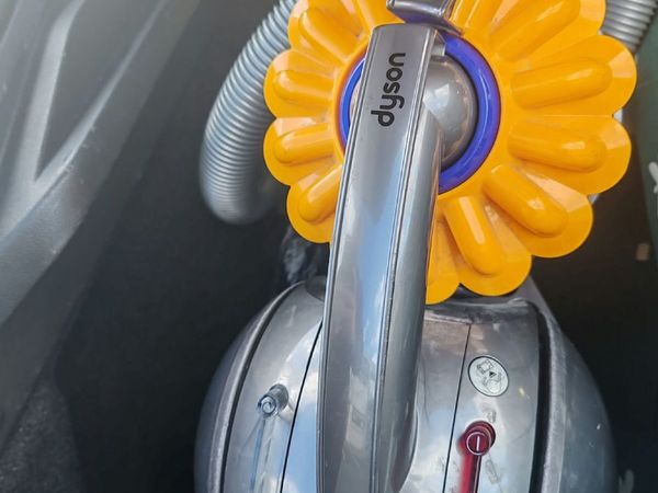 Dyson DC39 Multi Floor Vacuum Cleaner - Main image