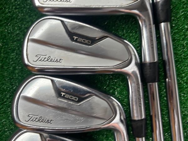 Titleist T200 irons - Main image