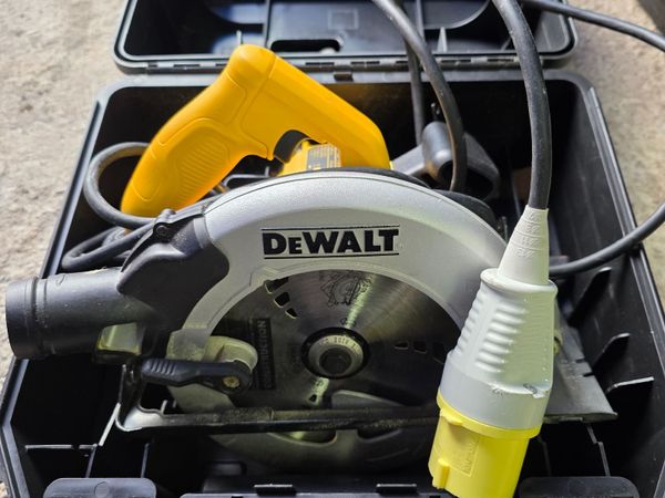 DeWalt DWE560 110v 185mm Circular Saw - Main image