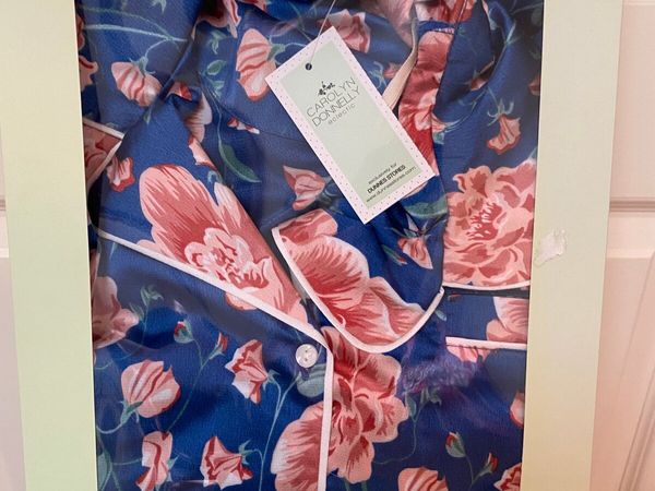 womans pyjamas - Main image