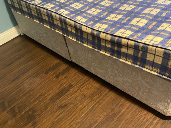 Double bed - Main image