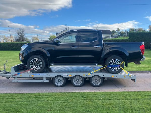 NAVARA NEEDS ENGINE - Main image