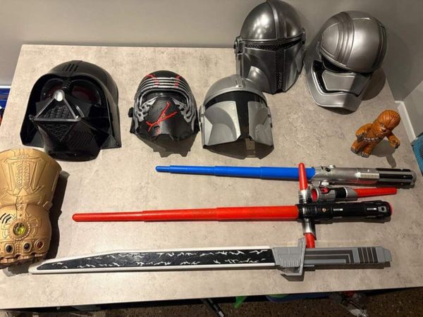 Star Wars Helmets, Thanos Fist & Lightsabers - Main image