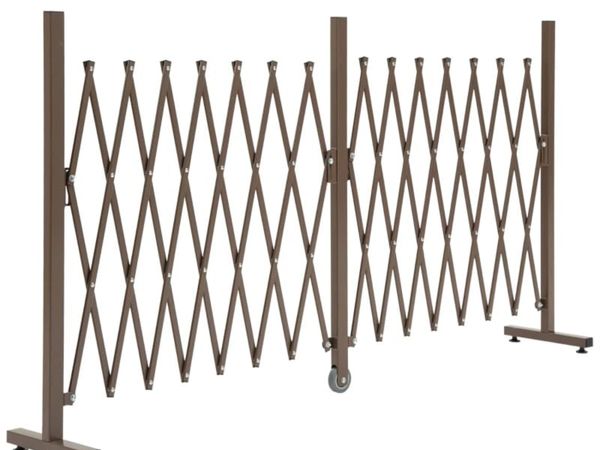 Expanding Trellis Fence Freestanding Movable Fence - Main image