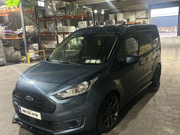 Ford transit connect low millage - Main image