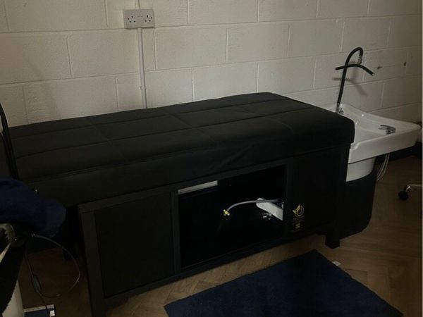 Japanese Head Spa bed - Main image