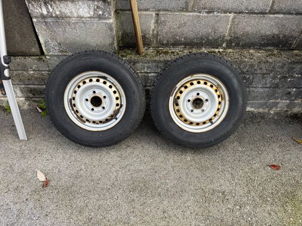 Trailer wheels and tyres - Main image